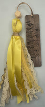 Load image into Gallery viewer, Handcrafted Floral Wooden Bookmark with Tassel
