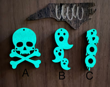 Load image into Gallery viewer, Skull and Cross bones, Drippy Boo, Ghost Dangle
